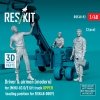 RESKIT RSF48-0092 Driver & airmen (modern) (3 pcs) (MHU-83 D/E lift truck UPPER loading position for RSK48-0009) (3D Printed) (1/48)